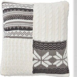 Pottery Barn  Patchwork Sweater Cable Knit Pillow Cover Gray Cream 18" x 18"